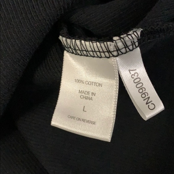 🔥NY&Co Black Tank Gray and Black Studs/Beads SzL - Picture 4 of 7